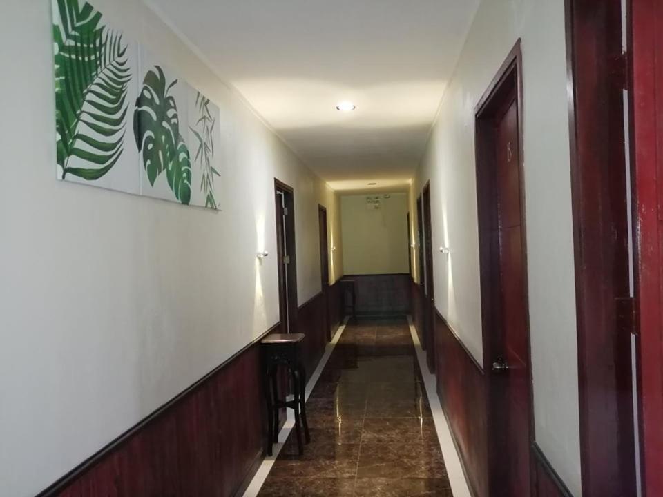 Cozy Inn Mactan Lapu-Lapu City Exterior photo